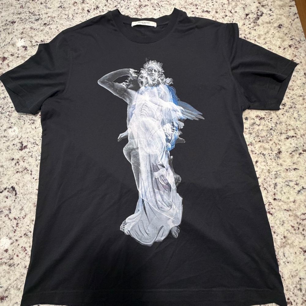 Givenchy t shirt